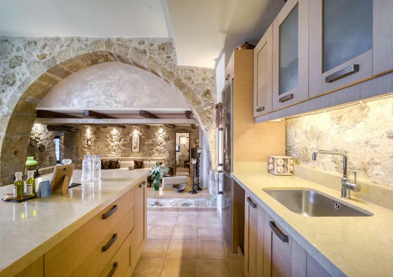 Villa Panona Drosi エクステリア 写真