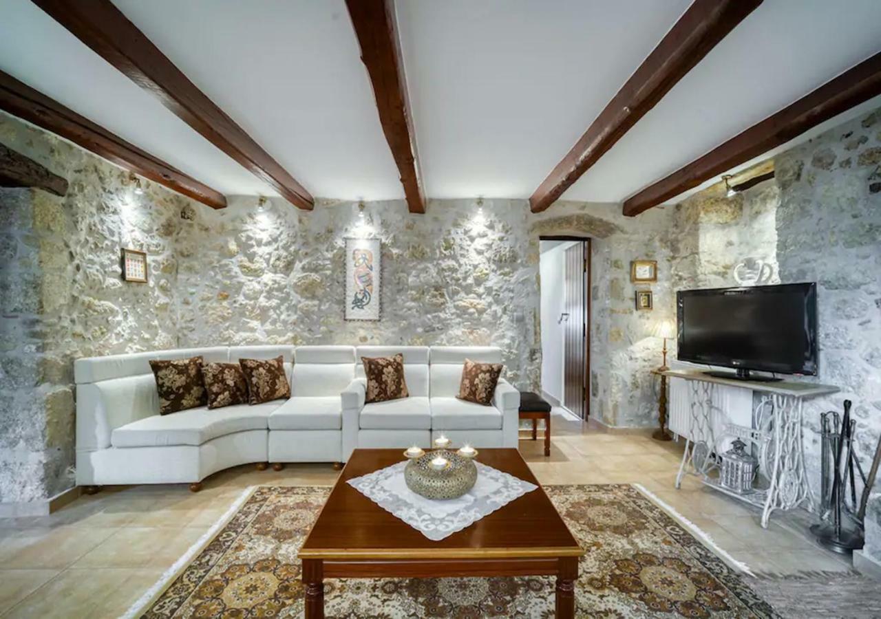Villa Panona Drosi エクステリア 写真